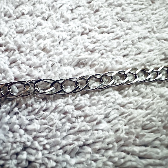 Sterling Silver Overlapping Link Bracelet - Picture 4 of 7